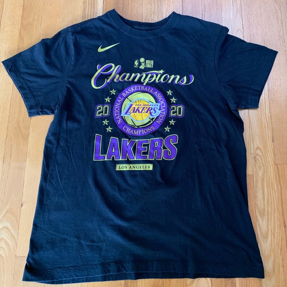 Black Nike Lakers 2020 champions t-shirt